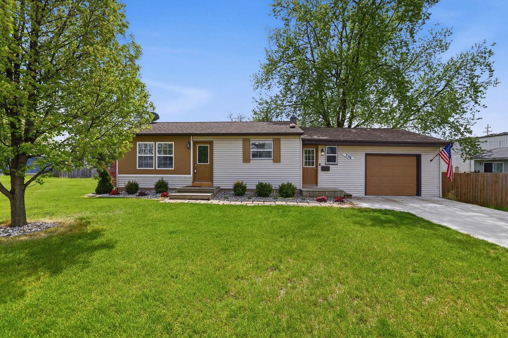 336 Clay Street, Sparta, MI 49345