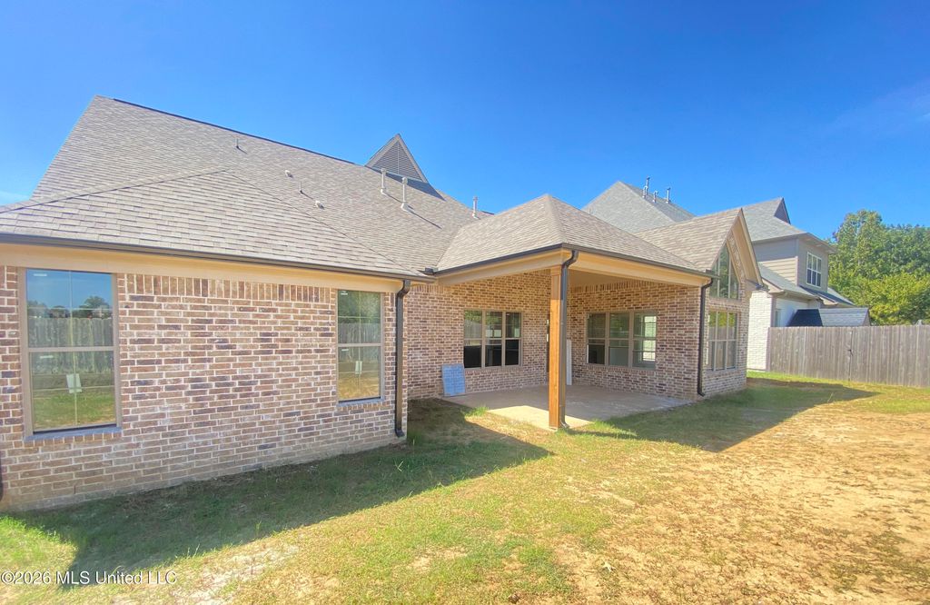 8026 Old Addison Drive, Olive Branch, MS 38654 — photo 2