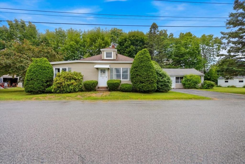 37 Buckley Street, Lewiston, ME 04240 — photo 2