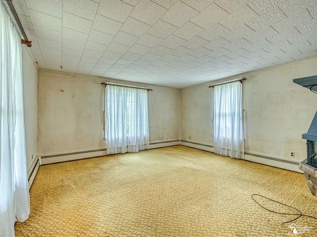 9248 Chinavare Road, Berlin Twp, MI 48166