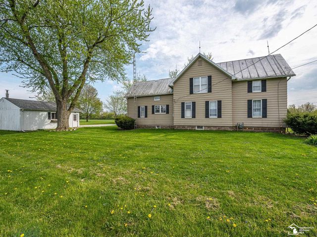 9248 Chinavare Road, Berlin Twp, MI 48166