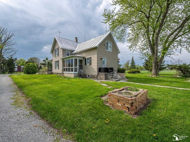 9248 Chinavare Road, Berlin Twp, MI 48166