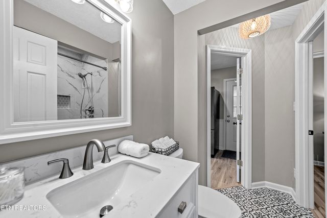 2673 S Clear Fork Rd, Sevierville, TN 37862