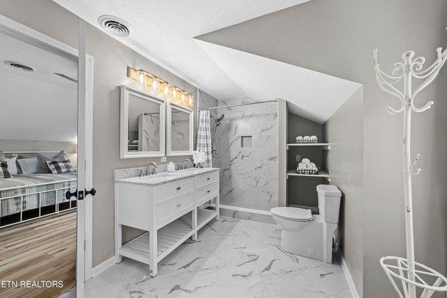 2673 S Clear Fork Rd, Sevierville, TN 37862