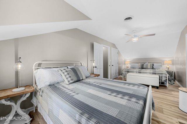 2673 S Clear Fork Rd, Sevierville, TN 37862