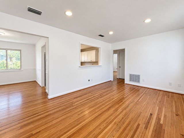 9926 Dresden Drive, Dallas, TX 75220
