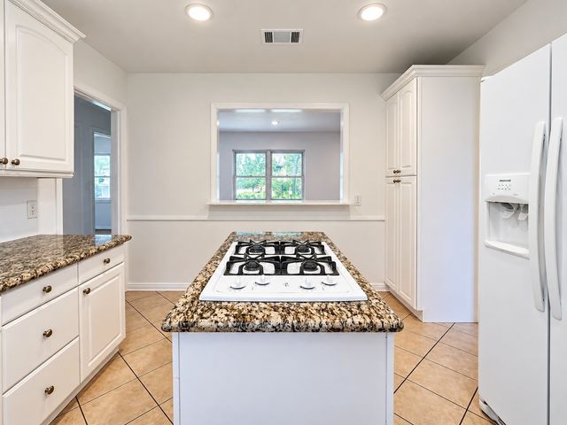 9926 Dresden Drive, Dallas, TX 75220