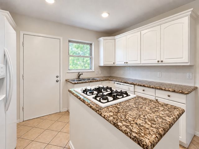 9926 Dresden Drive, Dallas, TX 75220