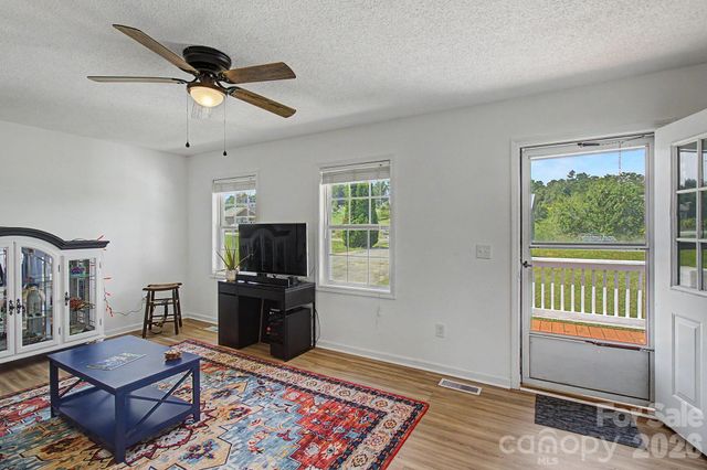 253 Tipton Hill Road, Leicester, NC 28748