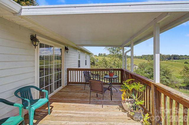 253 Tipton Hill Road, Leicester, NC 28748