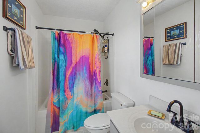 253 Tipton Hill Road, Leicester, NC 28748