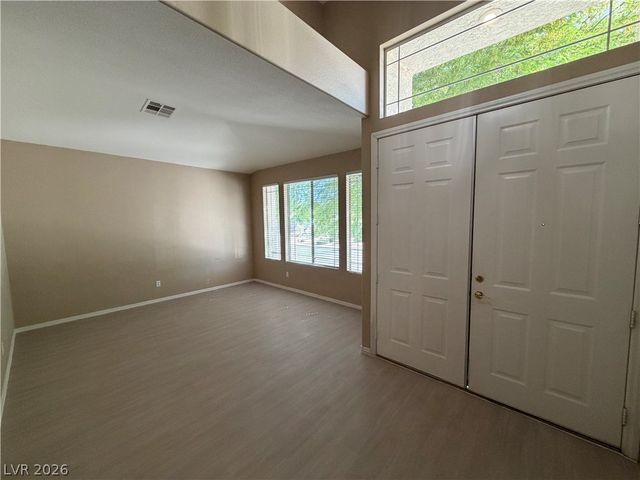 1113 Heaton Avenue, Henderson, NV 89052