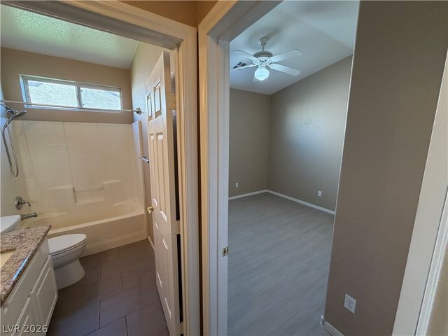 1113 Heaton Avenue, Henderson, NV 89052