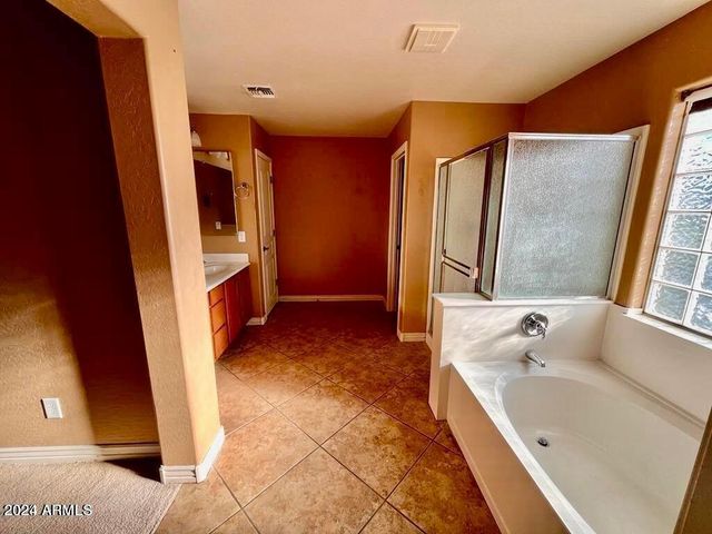 4543 E Gleneagle Drive, Chandler, AZ 85249