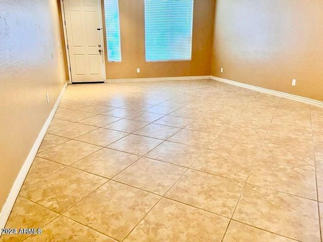 4543 E Gleneagle Drive, Chandler, AZ 85249