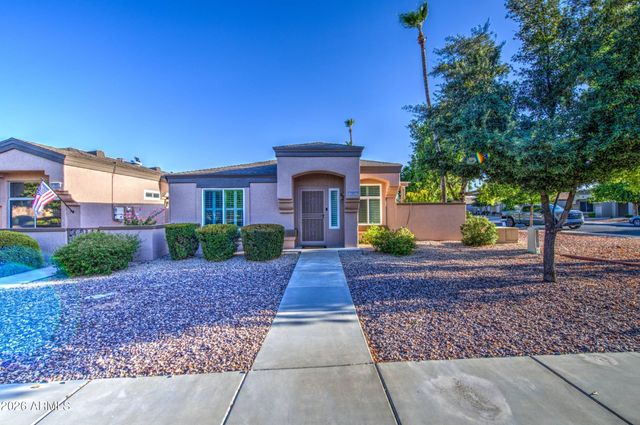 19931 N GREENVIEW Drive, Sun City West, AZ 85375
