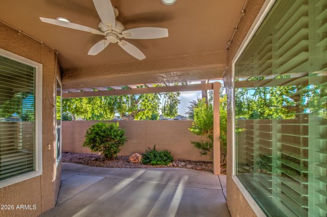 19931 N GREENVIEW Drive, Sun City West, AZ 85375