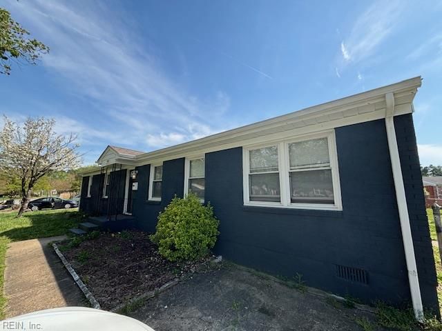 1207 Carrington CRES S, Portsmouth, VA 23701