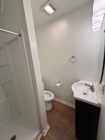 1207 Carrington CRES S, Portsmouth, VA 23701