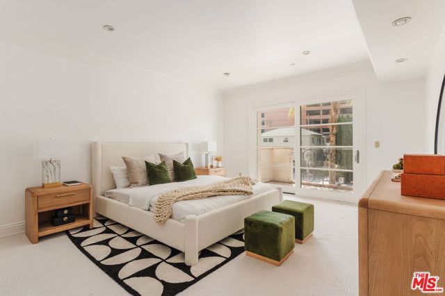 11749 Goshen Avenue 201, Los Angeles, CA 90049