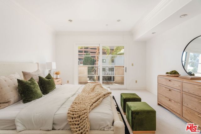 11749 Goshen Avenue 201, Los Angeles, CA 90049
