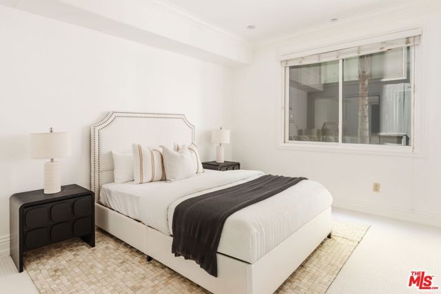 11749 Goshen Avenue 201, Los Angeles, CA 90049