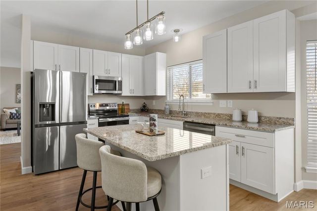 1532 Oakland Hills Drive, O'fallon, MO 63366