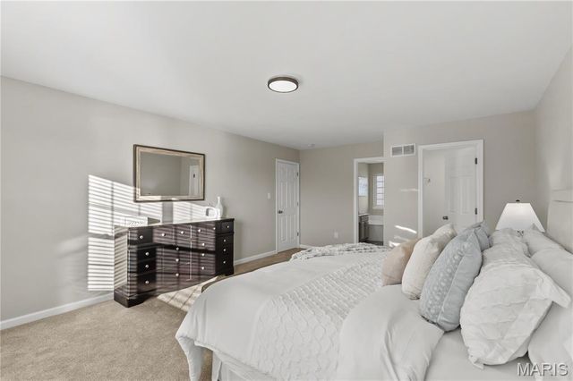 1532 Oakland Hills Drive, O'fallon, MO 63366