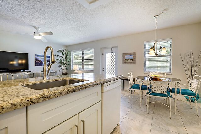 134 Lyndhurst F 134, Deerfield Beach, FL 33442