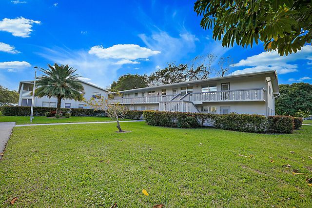 134 Lyndhurst F 134, Deerfield Beach, FL 33442