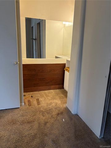 11718 E Canal Drive, Aurora, CO 80011