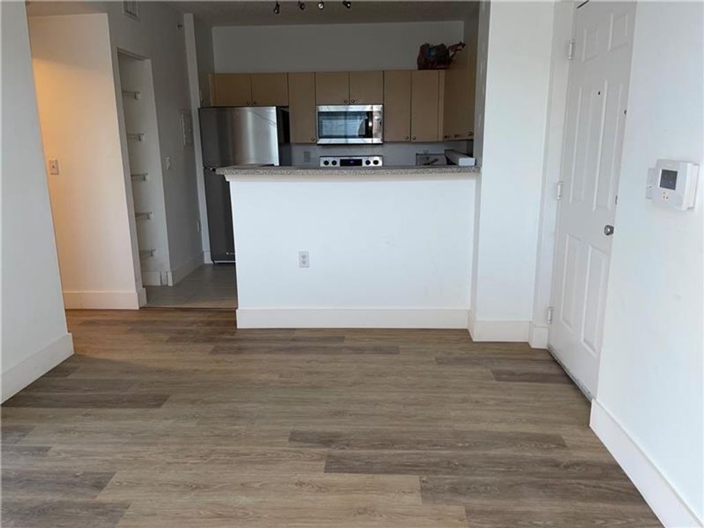 2160 E Preserve Way 201, Miramar, FL 33025