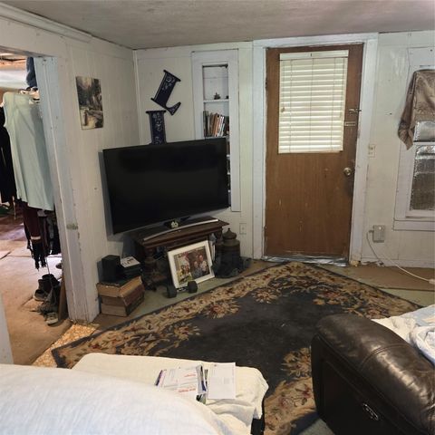 502 Elwood Avenue, Cleveland, TX 77327