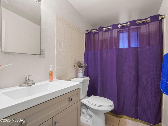 2001 S 3rd Avenue, Tucson, AZ 85713