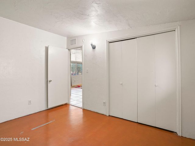 2001 S 3rd Avenue, Tucson, AZ 85713