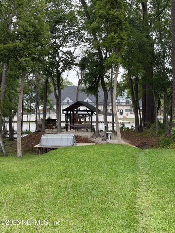 6093 HYDE PARK Circle, Jacksonville, FL 32210