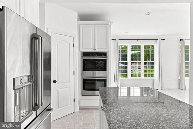 268 PHILLIPS LN, Bunker Hill, WV 25413