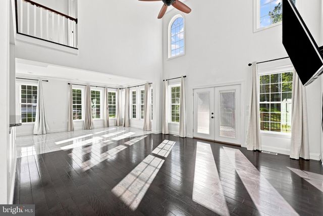 268 PHILLIPS LN, Bunker Hill, WV 25413