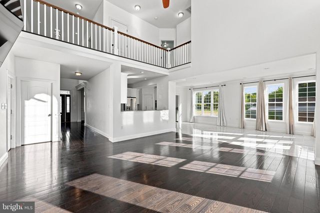 268 PHILLIPS LN, Bunker Hill, WV 25413