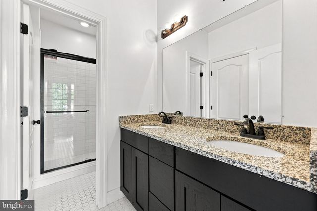 268 PHILLIPS LN, Bunker Hill, WV 25413