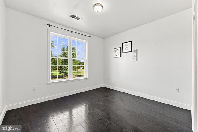 268 PHILLIPS LN, Bunker Hill, WV 25413