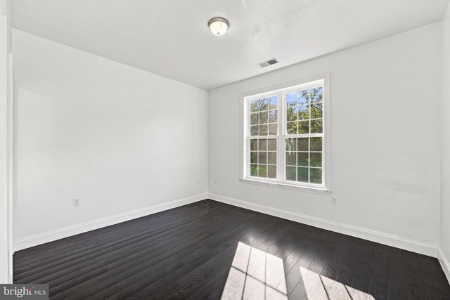 268 PHILLIPS LN, Bunker Hill, WV 25413