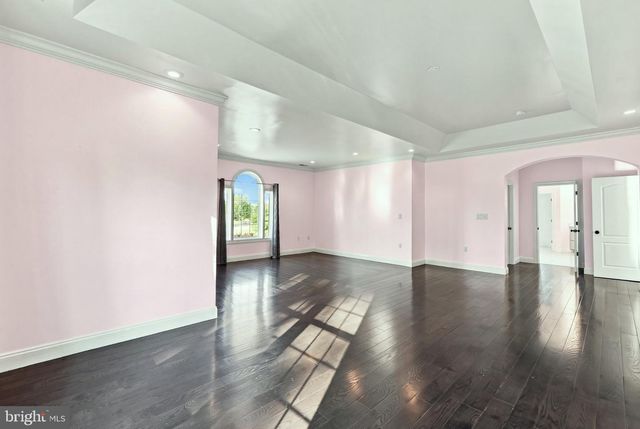 268 PHILLIPS LN, Bunker Hill, WV 25413
