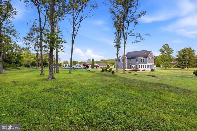 268 PHILLIPS LN, Bunker Hill, WV 25413
