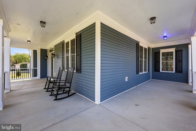 268 PHILLIPS LN, Bunker Hill, WV 25413