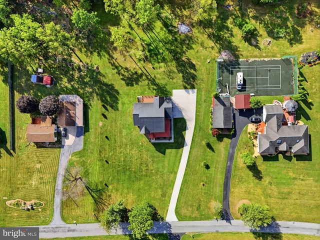 268 PHILLIPS LN, Bunker Hill, WV 25413
