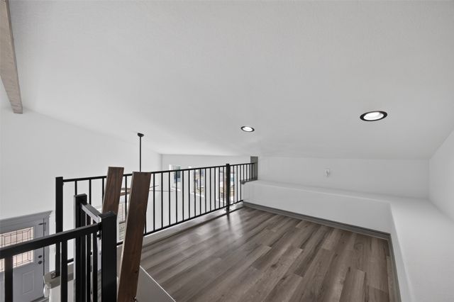 2316 Woodview Trail, Granbury, TX 76048