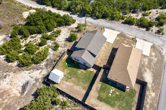 2316 Woodview Trail, Granbury, TX 76048