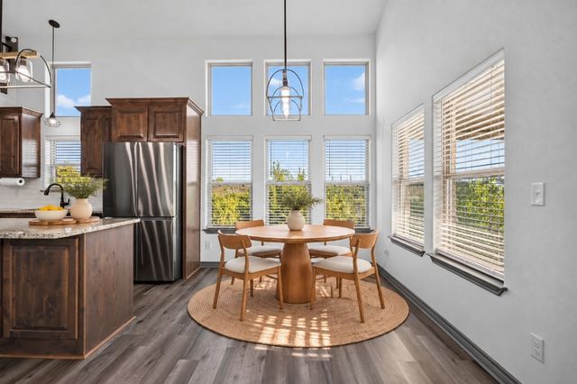 2316 Woodview Trail, Granbury, TX 76048