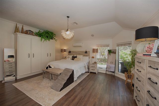 2442 Fairway Pointe Drive, League City, TX 77573